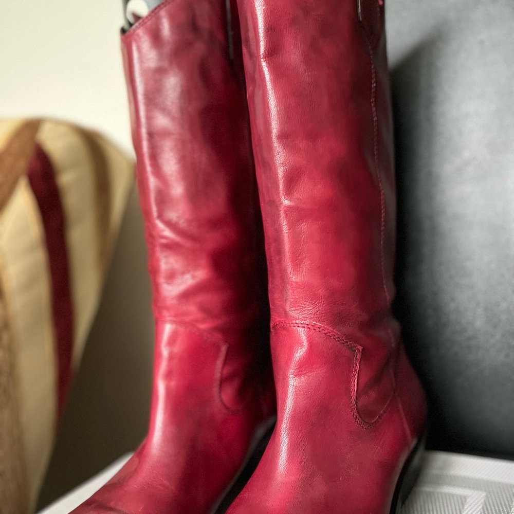 FRANCO SARTO WALINDA NWOT AUTHENTIC OXBLOOD RED SOFT LEATHER WESTERN BOOTS - Picture 5 of 16
